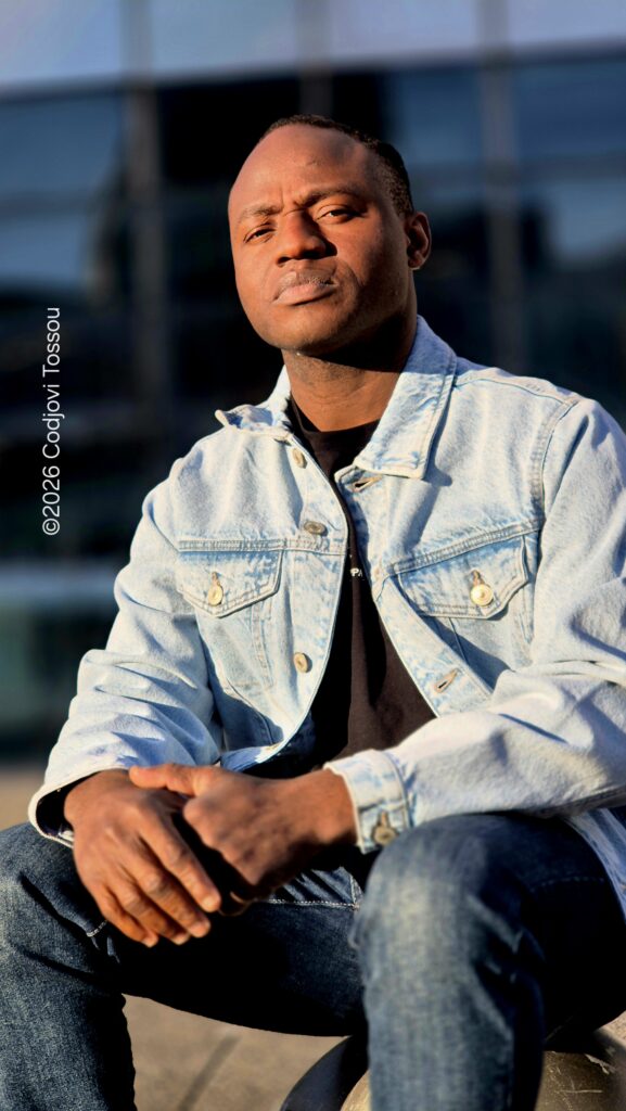 Interview Ezin P. Dognon – Autour de Paris attendra